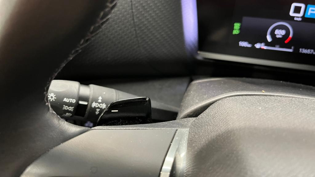 Nouvelle CITROEN C4 X  1.2 PureTech 12V - 130 S&S - EAT8  Max